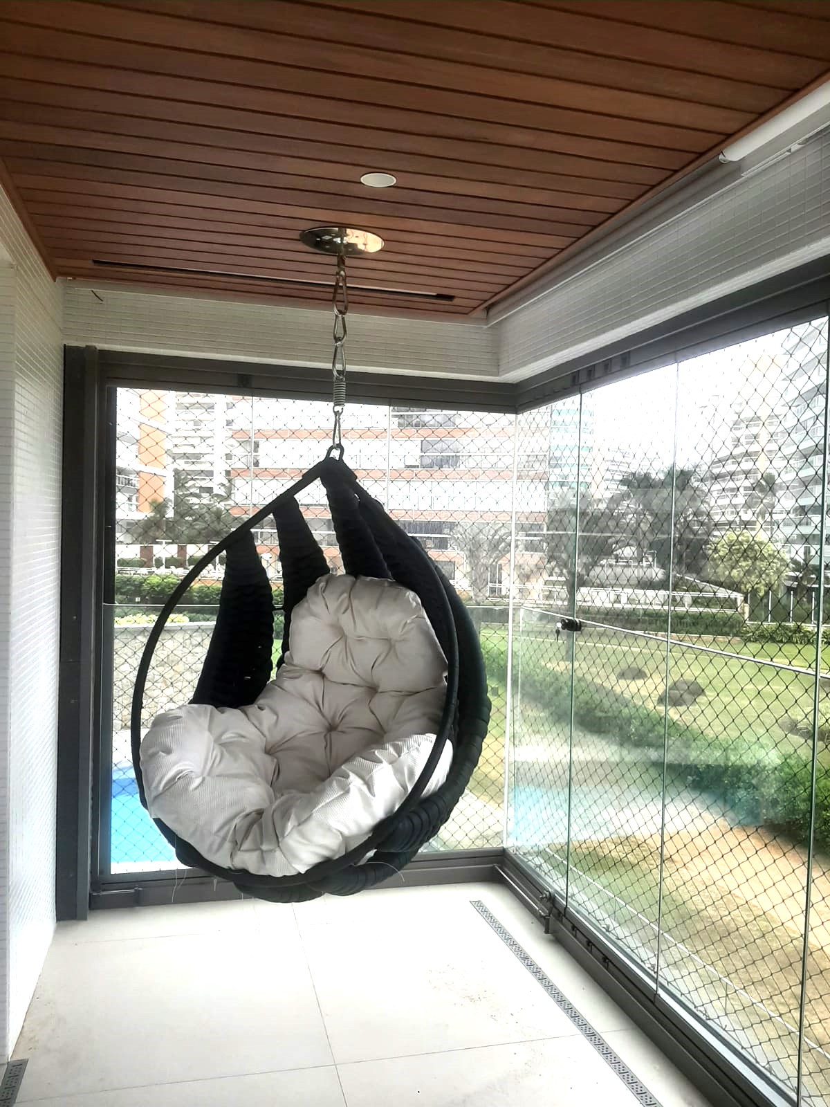 Balanço de teto para varanda: Como instalar com segurança?
